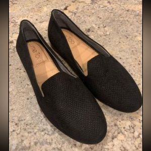 Black loafers ME TOO womans sz 7 1/2 NEW! Comfy like Danskos
